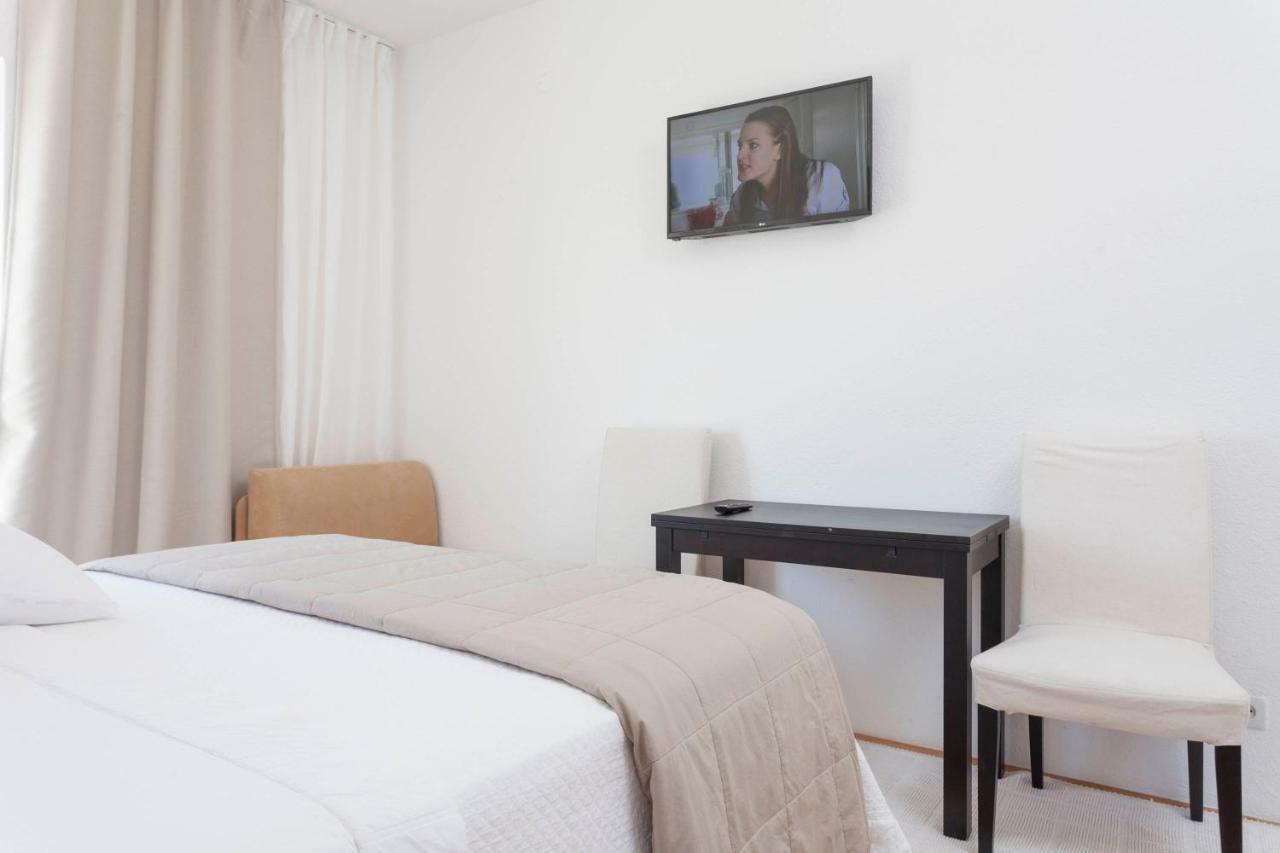 Guesthouse Mate Ledic Брела Экстерьер фото